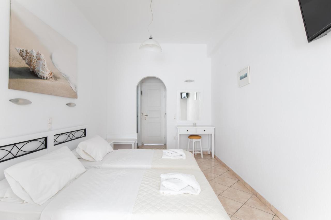 Eleftheria Hotel & Apartments Ornos  Buitenkant foto
